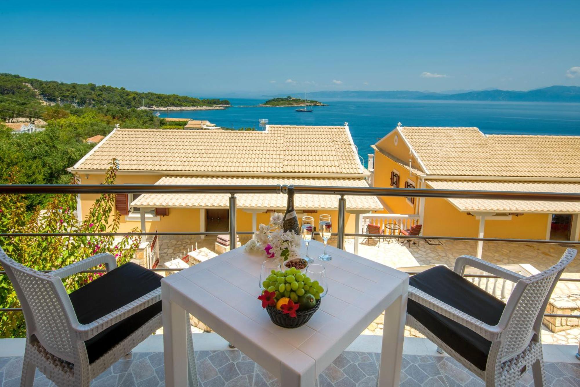 גאיוס Villa Avgerini Paxos מראה חיצוני תמונה